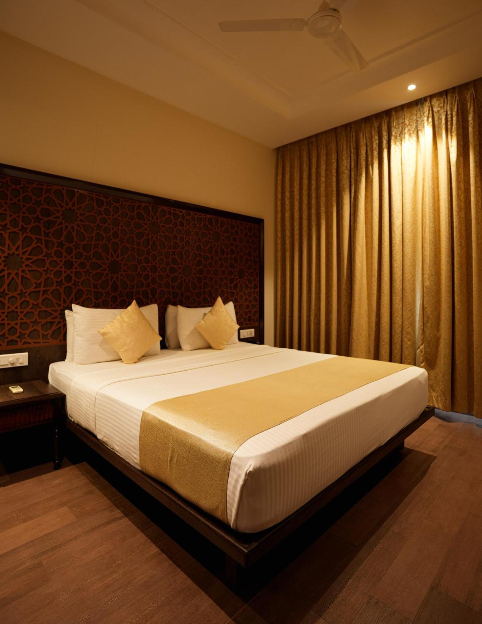 Rio Boutique Hotel Candolim Exterior photo